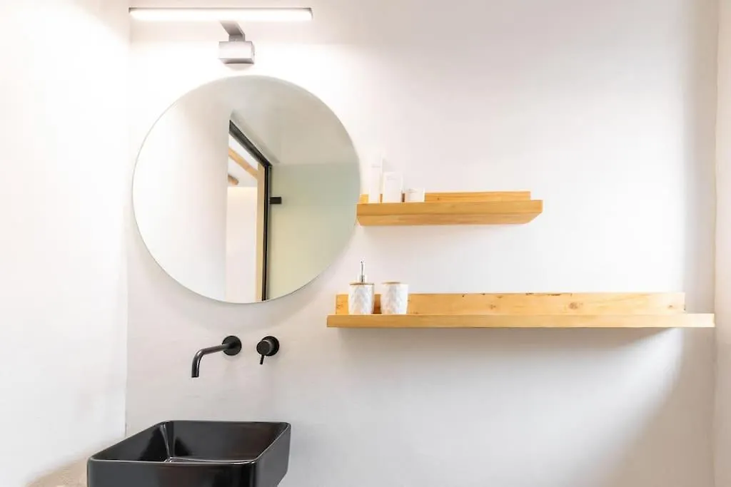 Apartment Boho Room-Jacuzzi-City Center Thessaloniki Greece